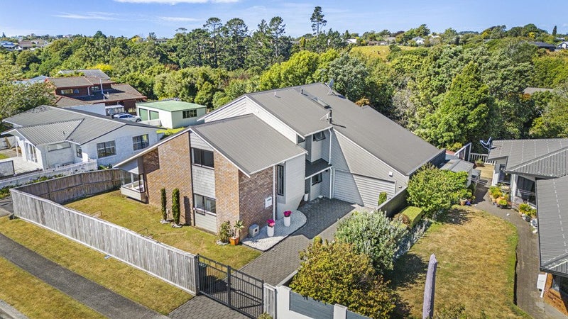58 Karina Road, Merrilands, New Plymouth - Carousel 1