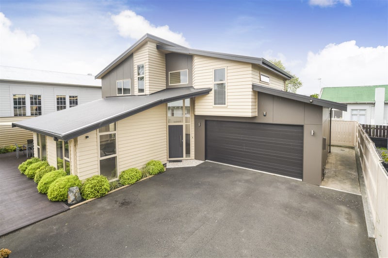 394 College Street, Hokowhitu, Palmerston North - Carousel 1