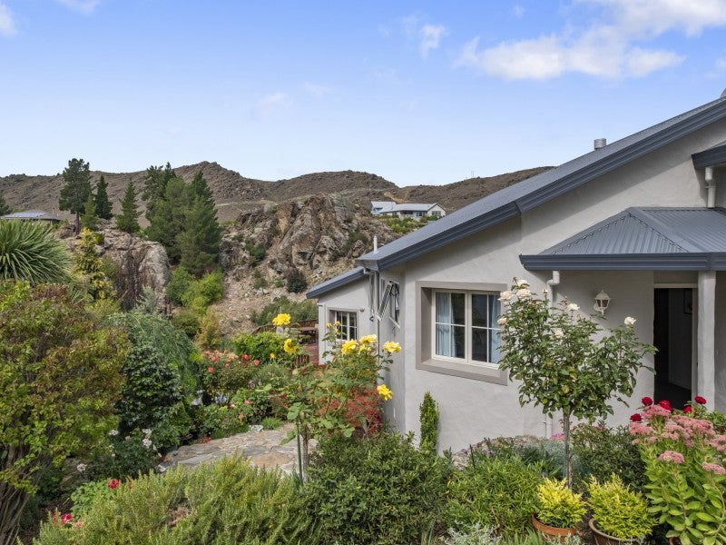 30 Glencarron Street, Alexandra, Alexandra - Carousel 1