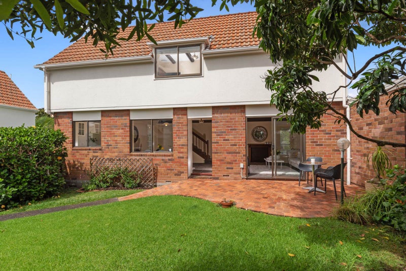 2B ELDERWOOD LANE, Belmont, Auckland  - Carousel 1