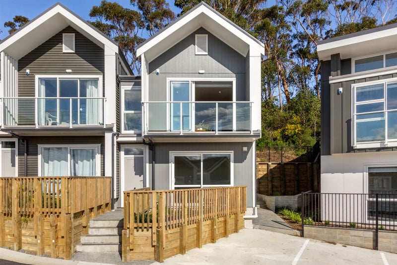 5 Tai LANE, Whitby, Porirua - Carousel 20