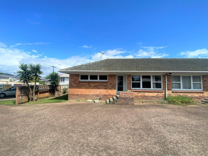 15 Church Street, Northcote Point, Auckland - Carousel 1