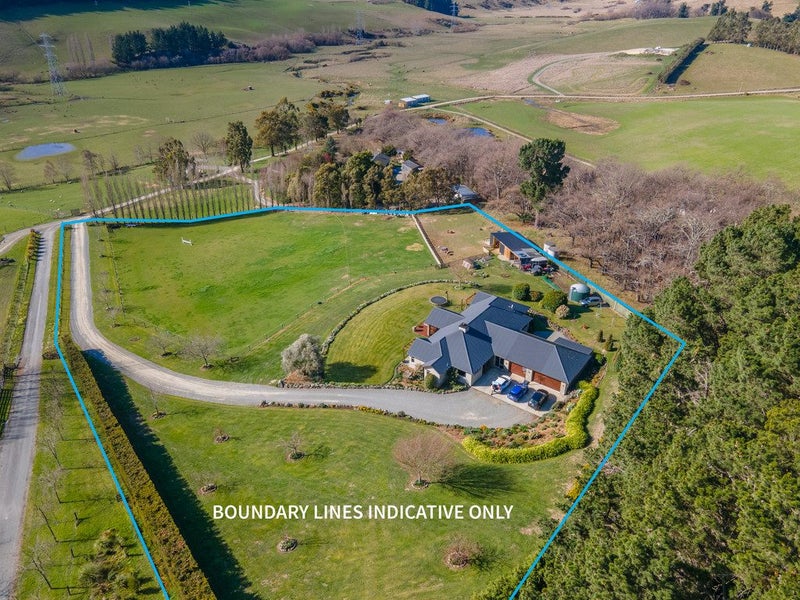 151 Oakwood Road, Hadlow - Carousel 32