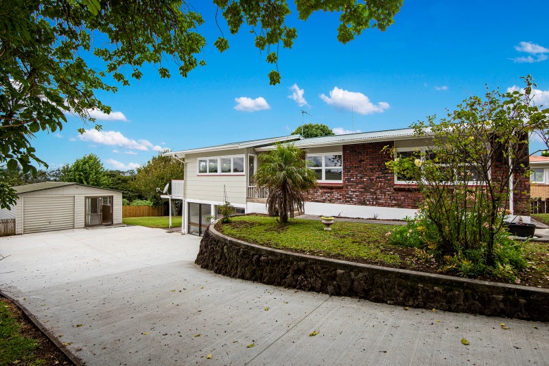 57 Fisher Terrace, Kamo, Whangarei - Carousel 1