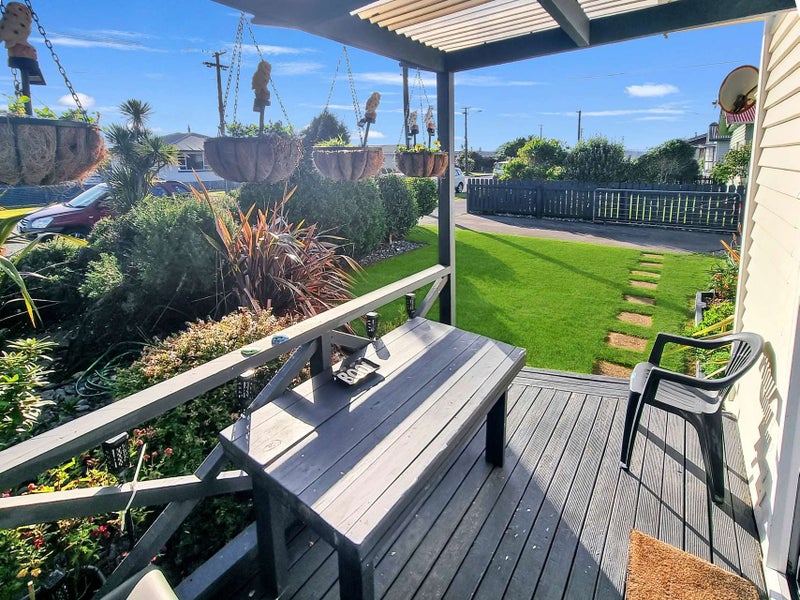 53 Doyle Street, Blaketown, Greymouth - Carousel 2