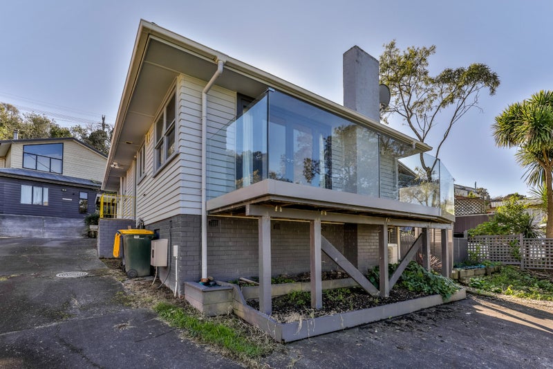 2/17 St Peters Street, Northcote, Auckland - Carousel 2