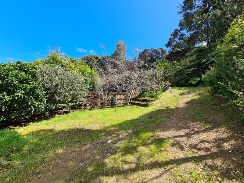498 Wyuna Bay Road, Wyuna Bay, Coromandel - Carousel 2
