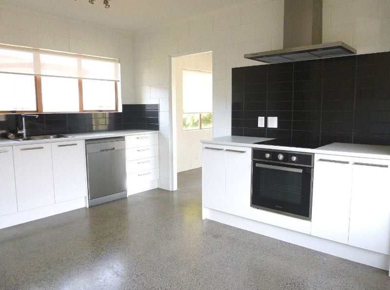 21B Graham Street, Hamilton East, Hamilton - Carousel 2