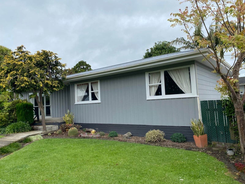 3 Estuary Road, Weymouth, Auckland - Carousel 2