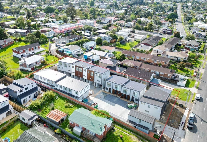 12/17 Parker Avenue, New Lynn, Auckland - Carousel 7