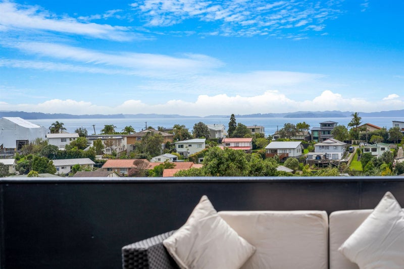 52 Waiora Road, Stanmore Bay, Whangaparaoa - Carousel 2