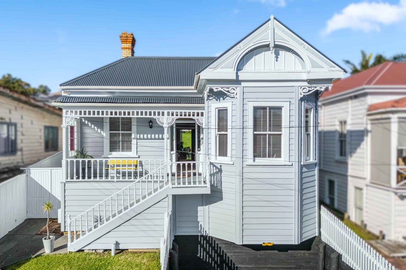 50 Third Avenue, Kingsland, Auckland - Carousel 1