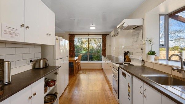 31 Balrudry Street, Avonhead, Christchurch - Carousel 2