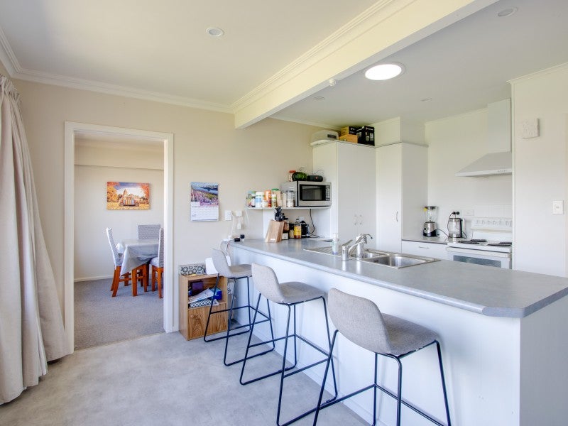 1 Fleming Crescent, Maraenui, Napier - Carousel 2