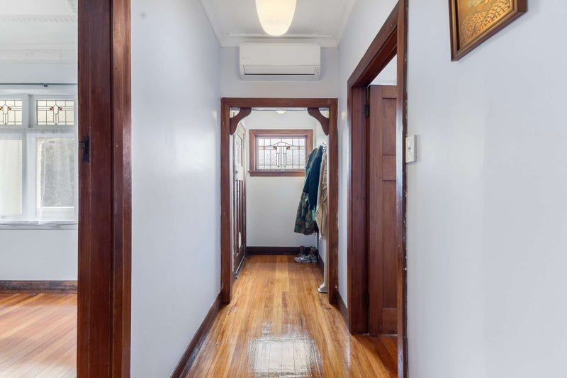 466 Saint Aubyn Street, Moturoa, New Plymouth - Carousel 2