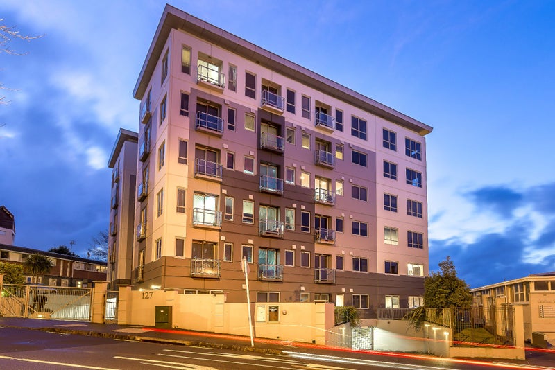 4C/127 Grafton Road, Grafton, Auckland - Carousel 25