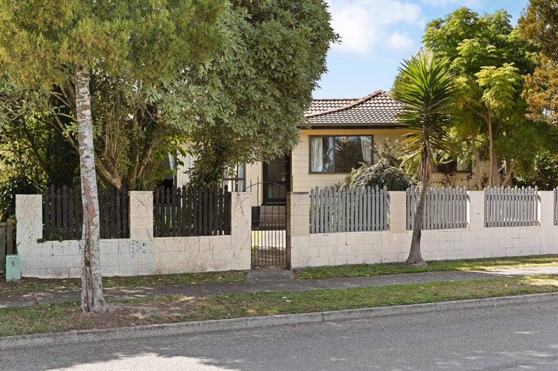 29 Odlin Crescent, Nawton, Hamilton - Carousel 1