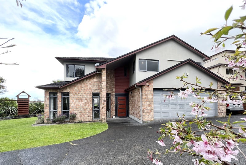 32 Gold Street, Albany Heights, Auckland - Carousel 1