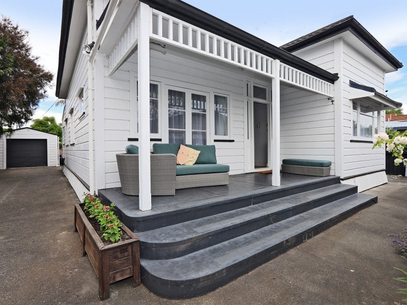 4 Lamason Street, Greenmeadows, Napier - Carousel 19