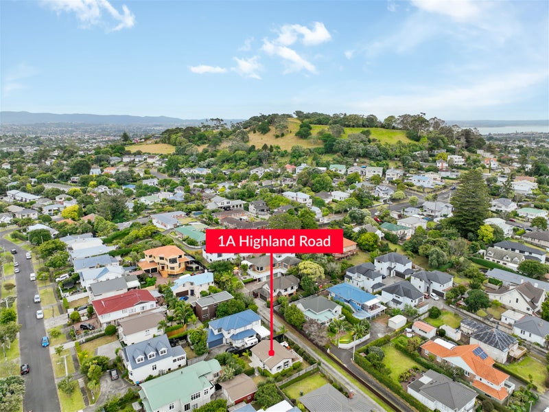 1A Highland Road, Mount Albert, Auckland - Carousel 18