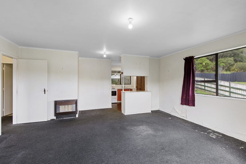 2/40 Trelawney Road, Wainuiomata, Lower Hutt - Carousel 2