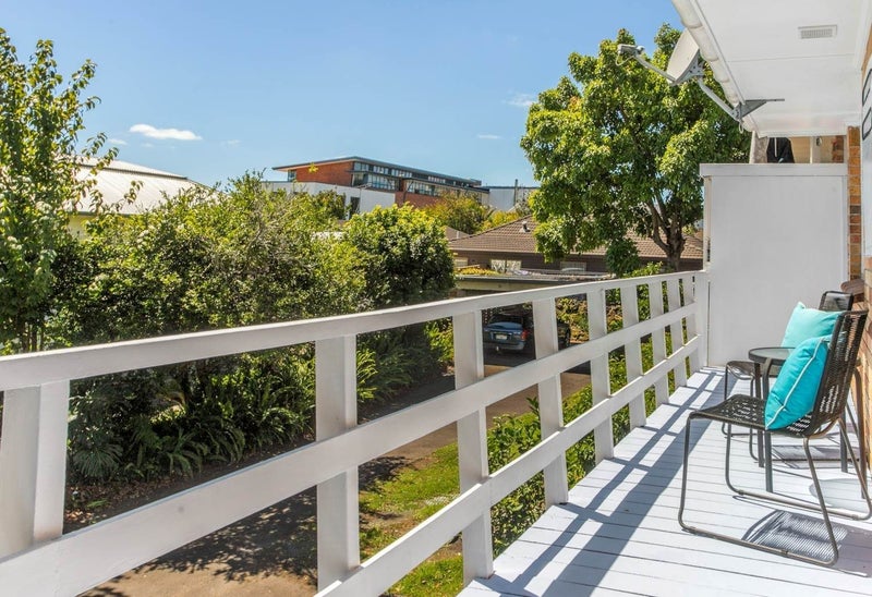 1/128 Gillies Avenue, Epsom, Auckland - Carousel 2