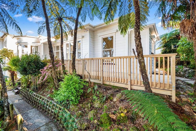 161 Abel Smith Street, Aro Valley, Wellington - Carousel 1