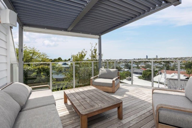 424F Richmond Road, Grey Lynn, Auckland - Carousel 1