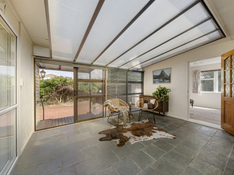 49 Menin Road, Raumati South, Paraparaumu - Carousel 2