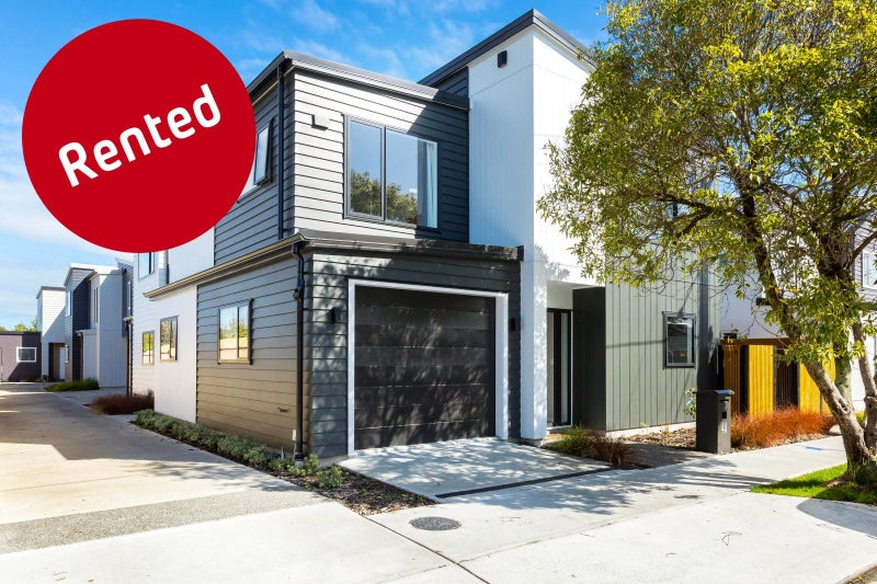 4A Carroll Grove, Trentham, Upper Hutt - Carousel 1