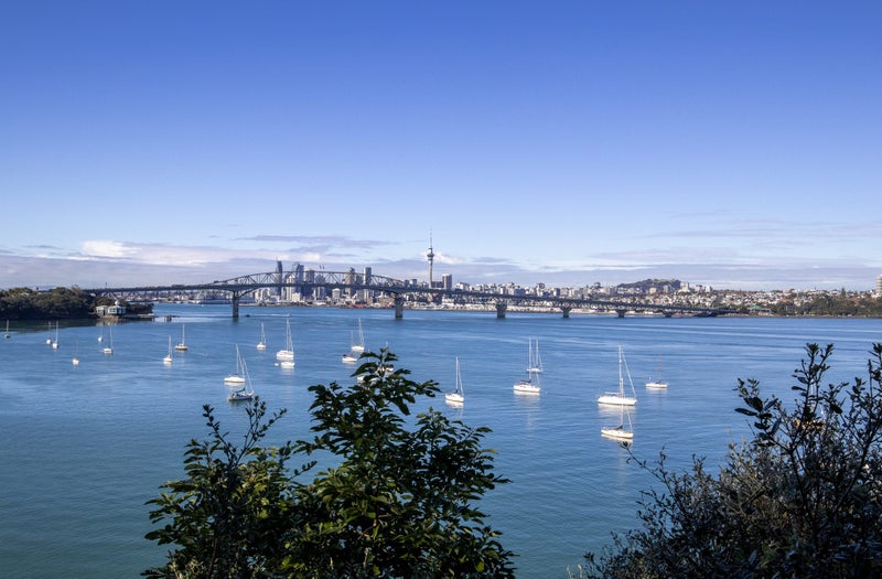 15 Hinemoa Street, Birkenhead, Auckland - Carousel 2