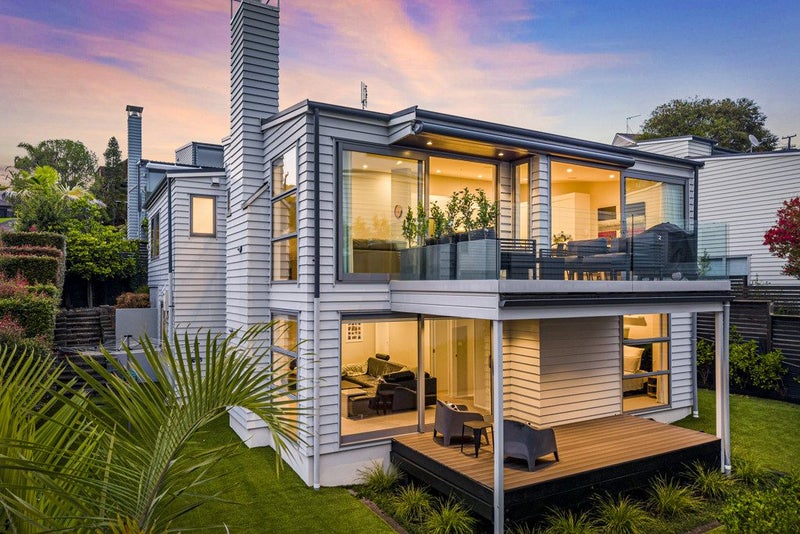 29B Penzance Road, Mairangi Bay, Auckland - Carousel 1