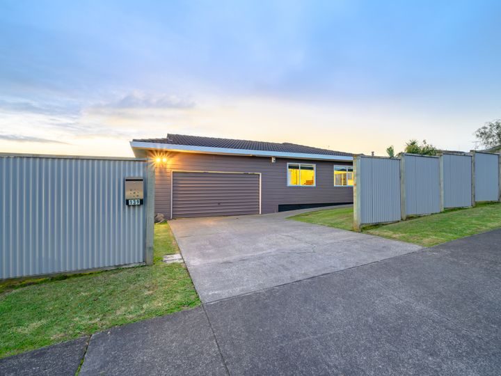 139 Botany Road, Botany Downs, Auckland - Carousel 1