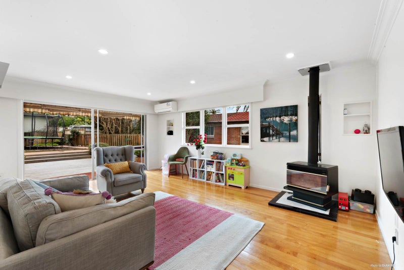 5 Blue Gum Rise, Sunnyhills, Auckland - Carousel 2