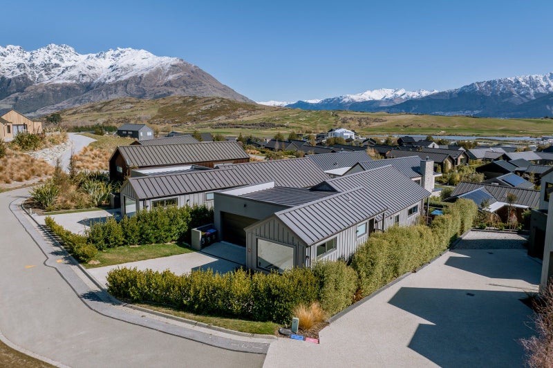 5 Glenelg Lane, Jacks Point, Queenstown - Carousel 37