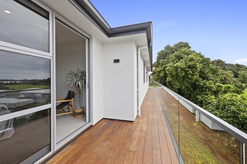 59A Paynters Avenue, Strandon, New Plymouth - Carousel 21