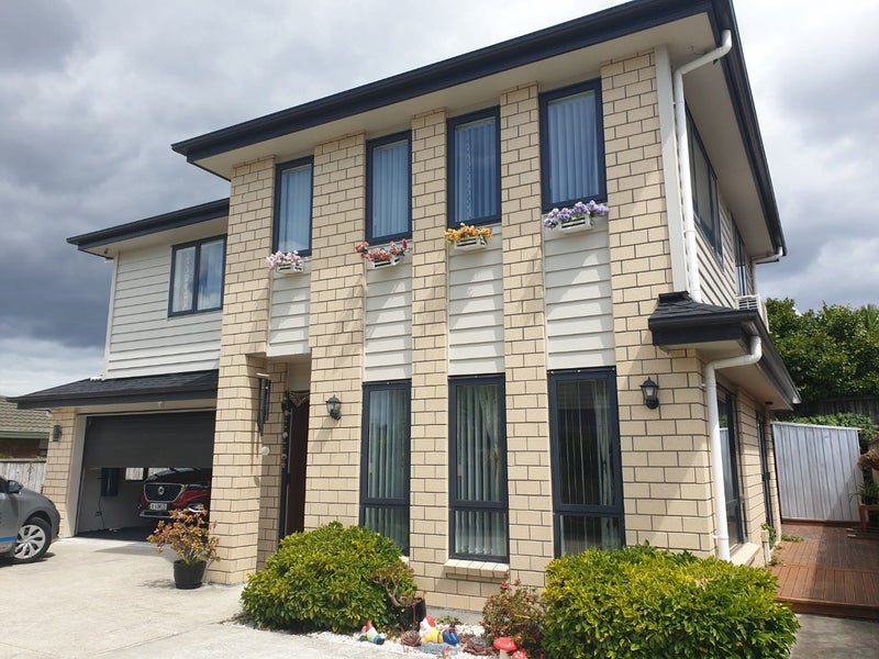 14 Nandi Lane, Ranui, Auckland - Carousel 2
