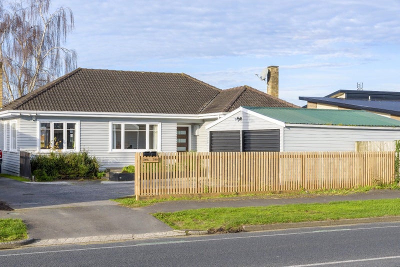 340 Peachgrove Road, Fairfield, Hamilton - Carousel 1