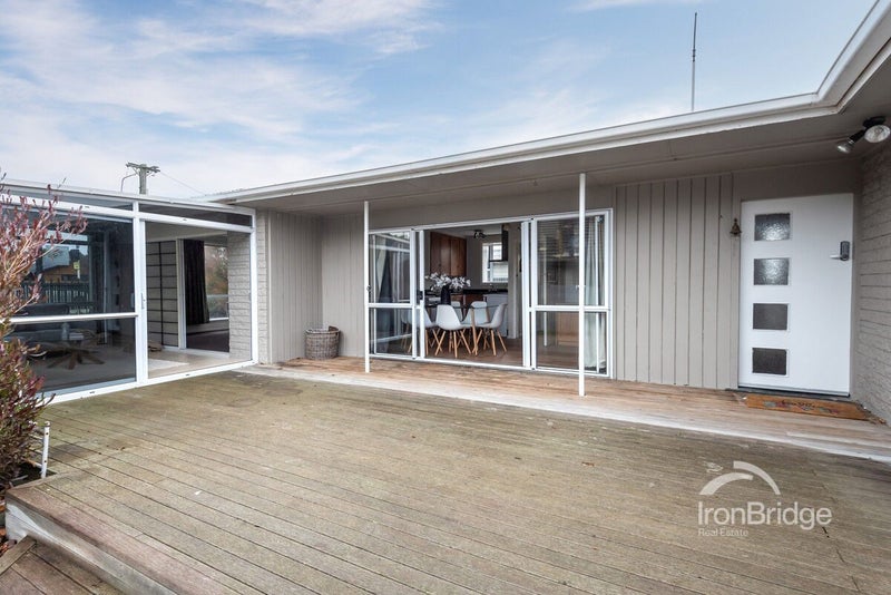 197 Burwood Road, Burwood, Christchurch - Carousel 1