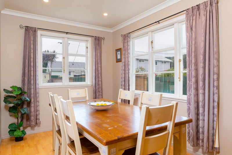 27 Hewer Crescent, Naenae, Lower Hutt - Carousel 2