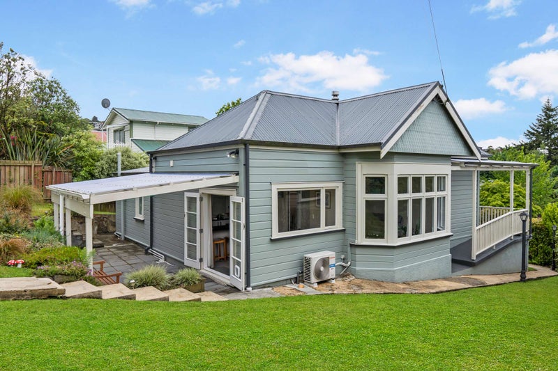 21 Glenross Street, Glenross, Dunedin - Carousel 2