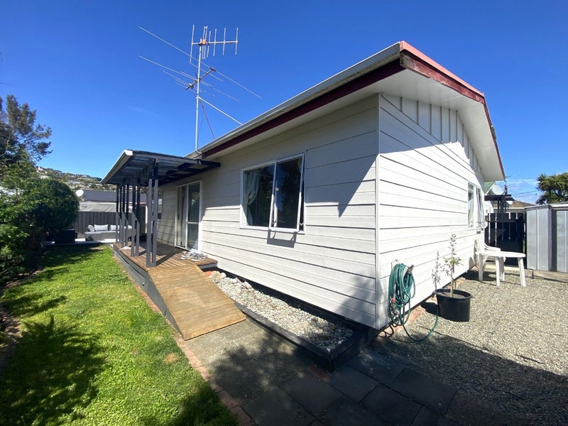 4/50 Parkers Road, Tahunanui, Nelson - Carousel 1