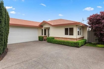 38 Owhatiura Drive, Lynmore, Rotorua - Carousel 1