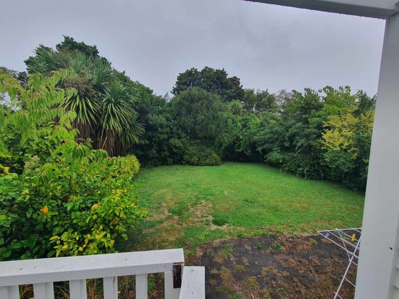 46 Cudby Street, Woburn, Lower Hutt - Carousel 8