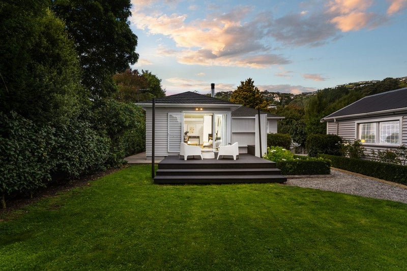 61 Eastern Terrace, Beckenham, Christchurch - Carousel 2