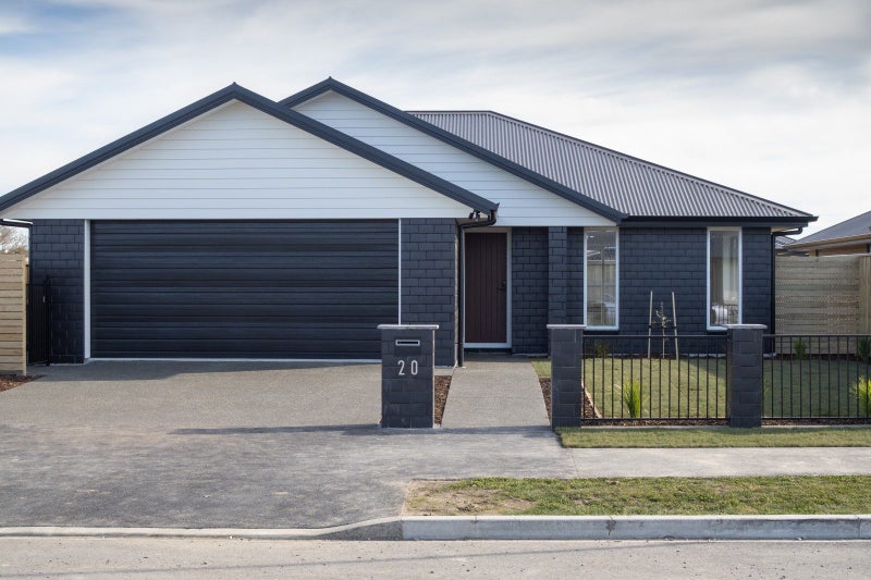 20 Strowan Avenue, Elgin, Ashburton - Carousel 23