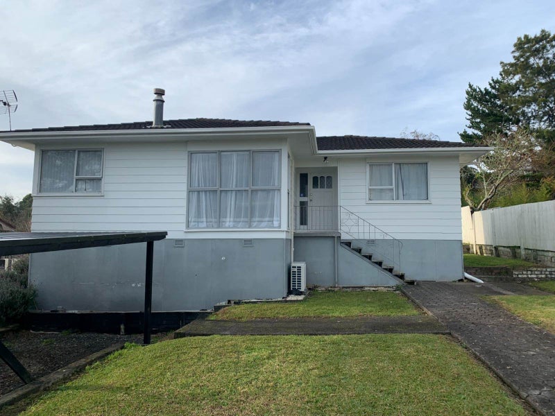 34 Waari Avenue, Sunnyvale, Auckland - Carousel 1