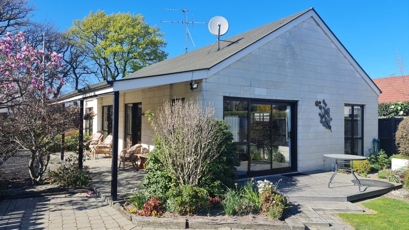 33 OAK Grove, Allenton, ASHBURTON - Carousel 1