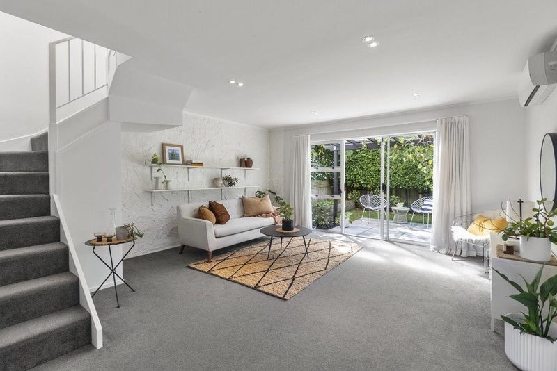 2/66 Taylors Road, St Lukes, Auckland - Carousel 2
