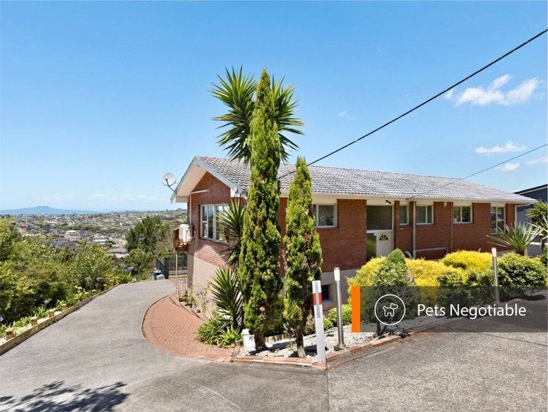 89 Lonely Track Road, Fairview Heights, Auckland - Carousel 1